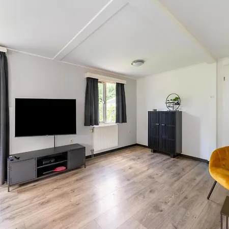 Charming In Near Efteling Holiday home Kaatsheuvel